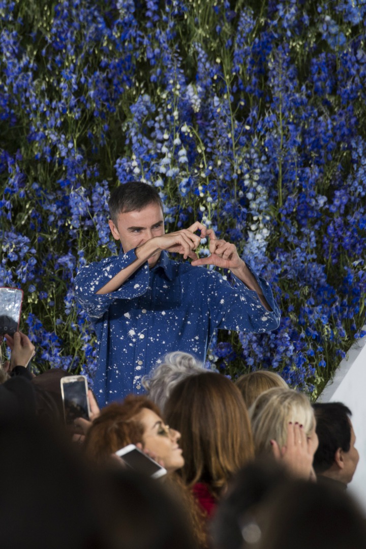 Raf Simons'ın Dior Podyumundaki Unutulmaz Anları