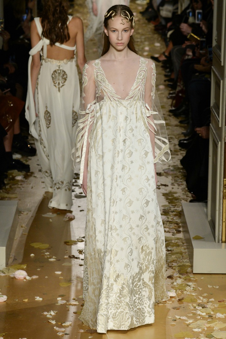 Valentino 2016 İlkbahar/Yaz Couture