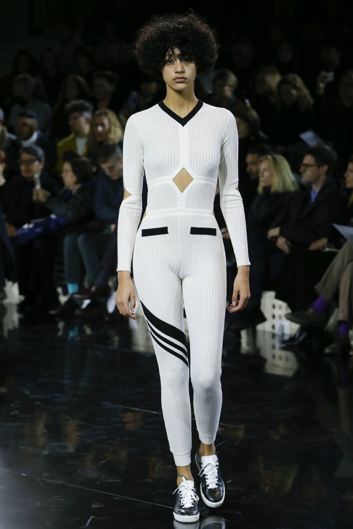 Courreges 2016-17 Sonbahar/Kış