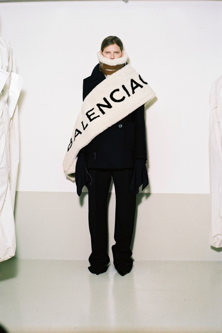 Balenciaga 2016 Pre-Fall