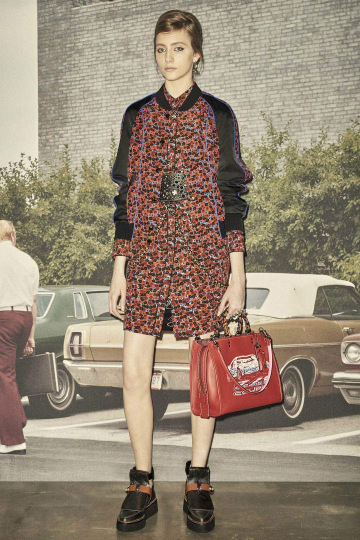 Coach 2017 Resort