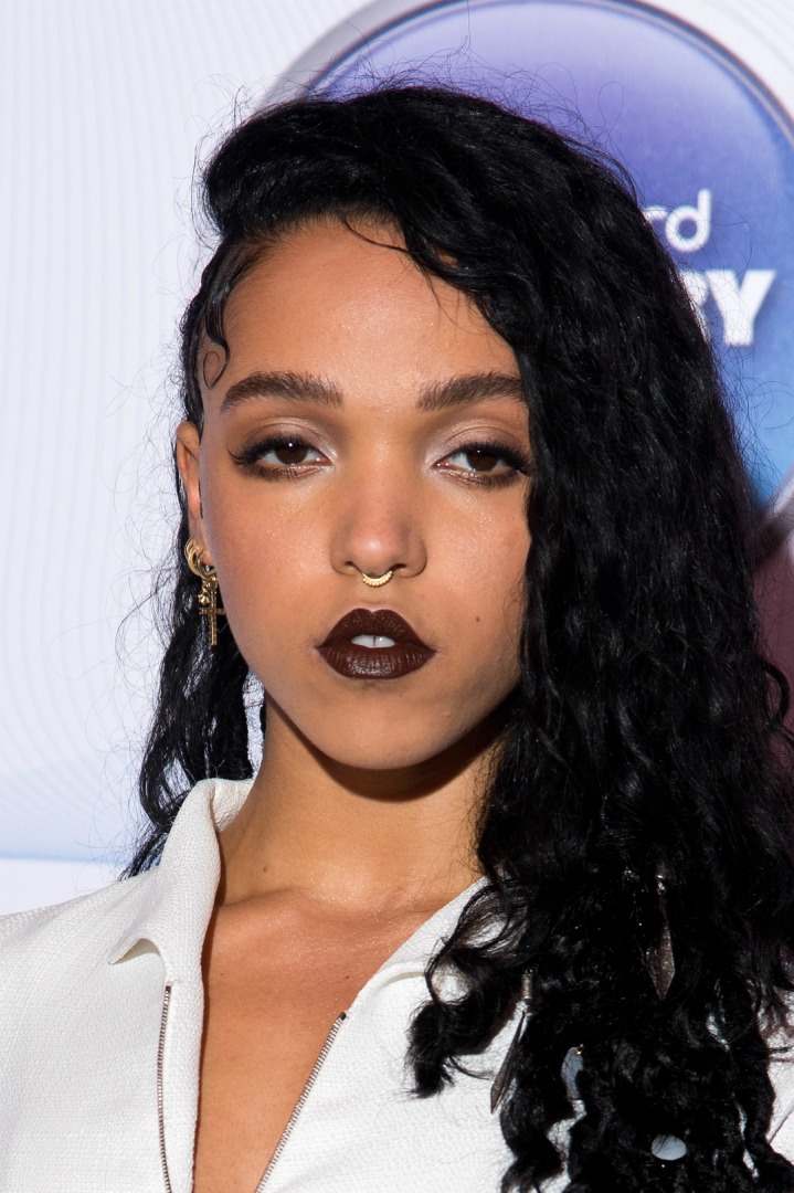 Stil ve Güzellik Dosyası: FKA twigs