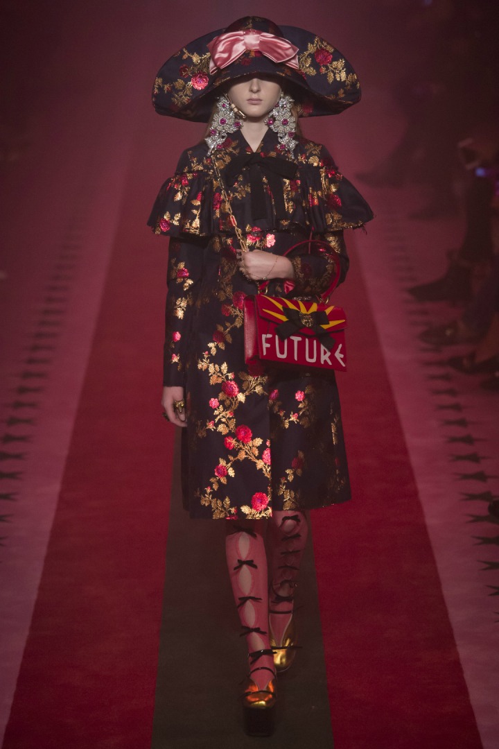 Gucci 2017 İlkbahar/Yaz