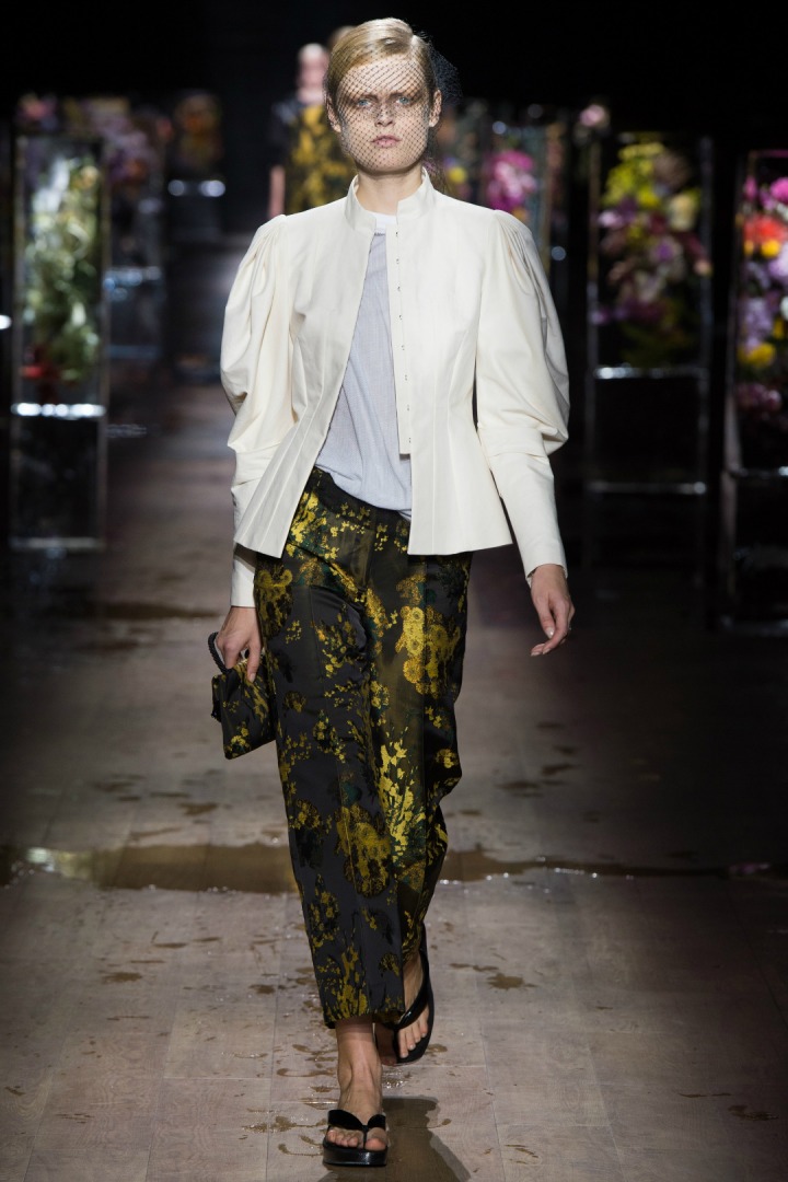 Dries Van Noten 2017 İlkbahar/Yaz