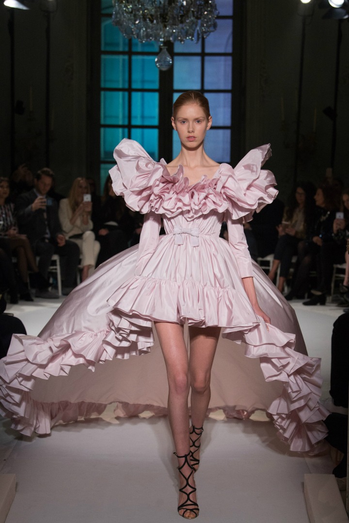 Giambattista Valli 2017 İlkbahar/Yaz Couture