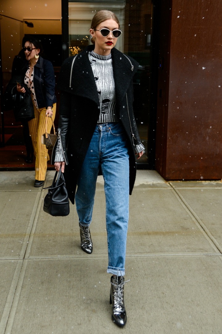 Gigi Hadid'den Denim Giymenin Binbir Yolu