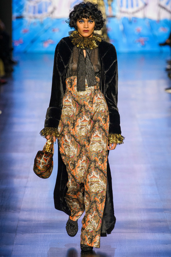 Anna Sui 2017-18 Sonbahar/Kış