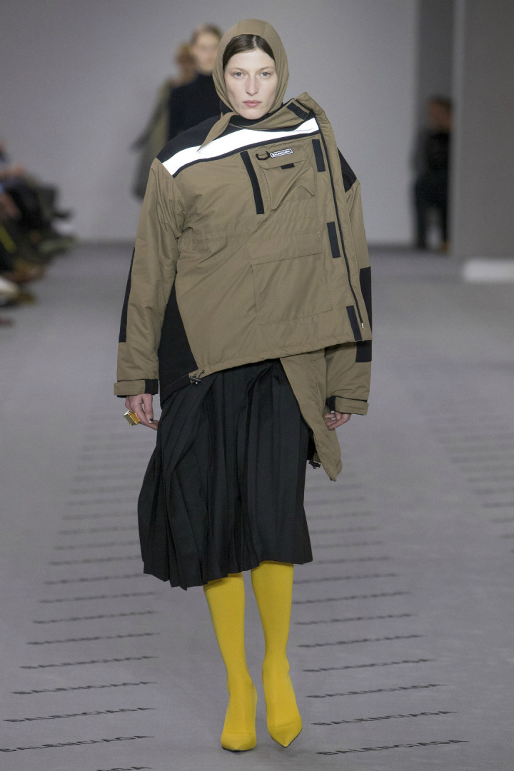 Balenciaga 2017-18 Sonbahar/Kış