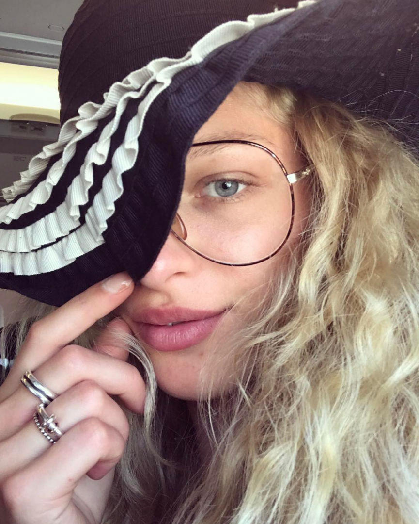 Frederikke Sofie'nin Vintage Güneş Gözlüğü Tutkusu