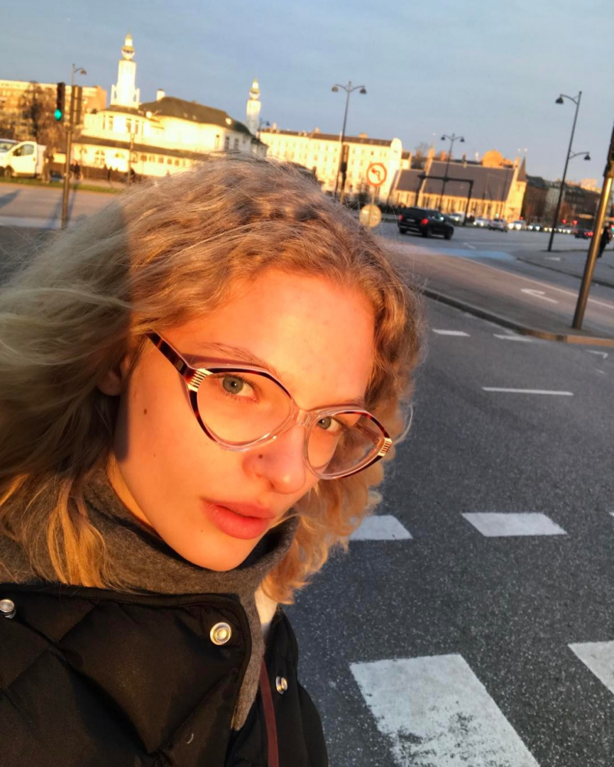 Frederikke Sofie'nin Vintage Güneş Gözlüğü Tutkusu