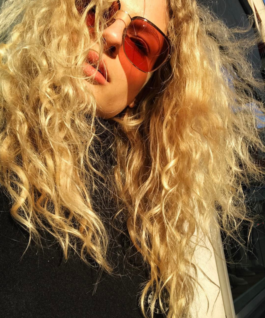 Frederikke Sofie'nin Vintage Güneş Gözlüğü Tutkusu