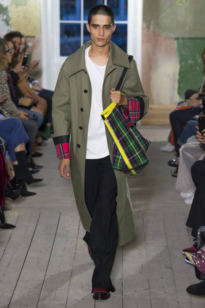 Burberry 2017-18 Sonbahar/Kış