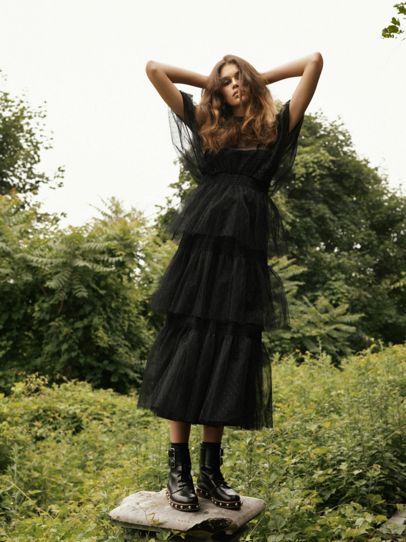 Yükselen Model Kaia Gerber ile Doğaya Dönüş