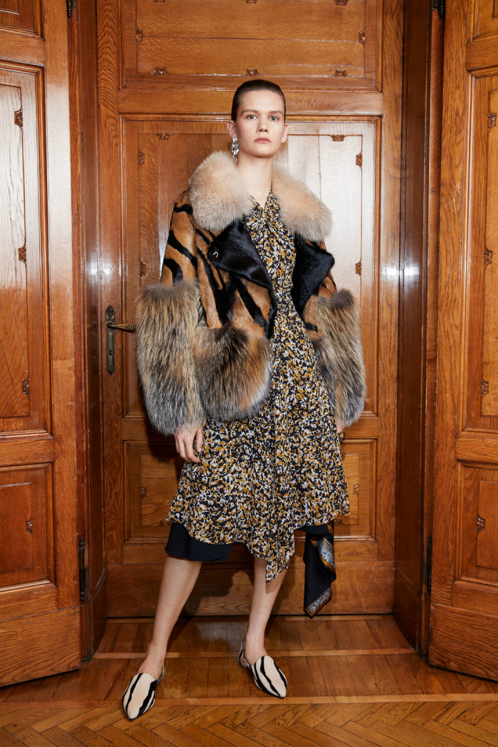 Roberto Cavalli 2018 Pre-Fall