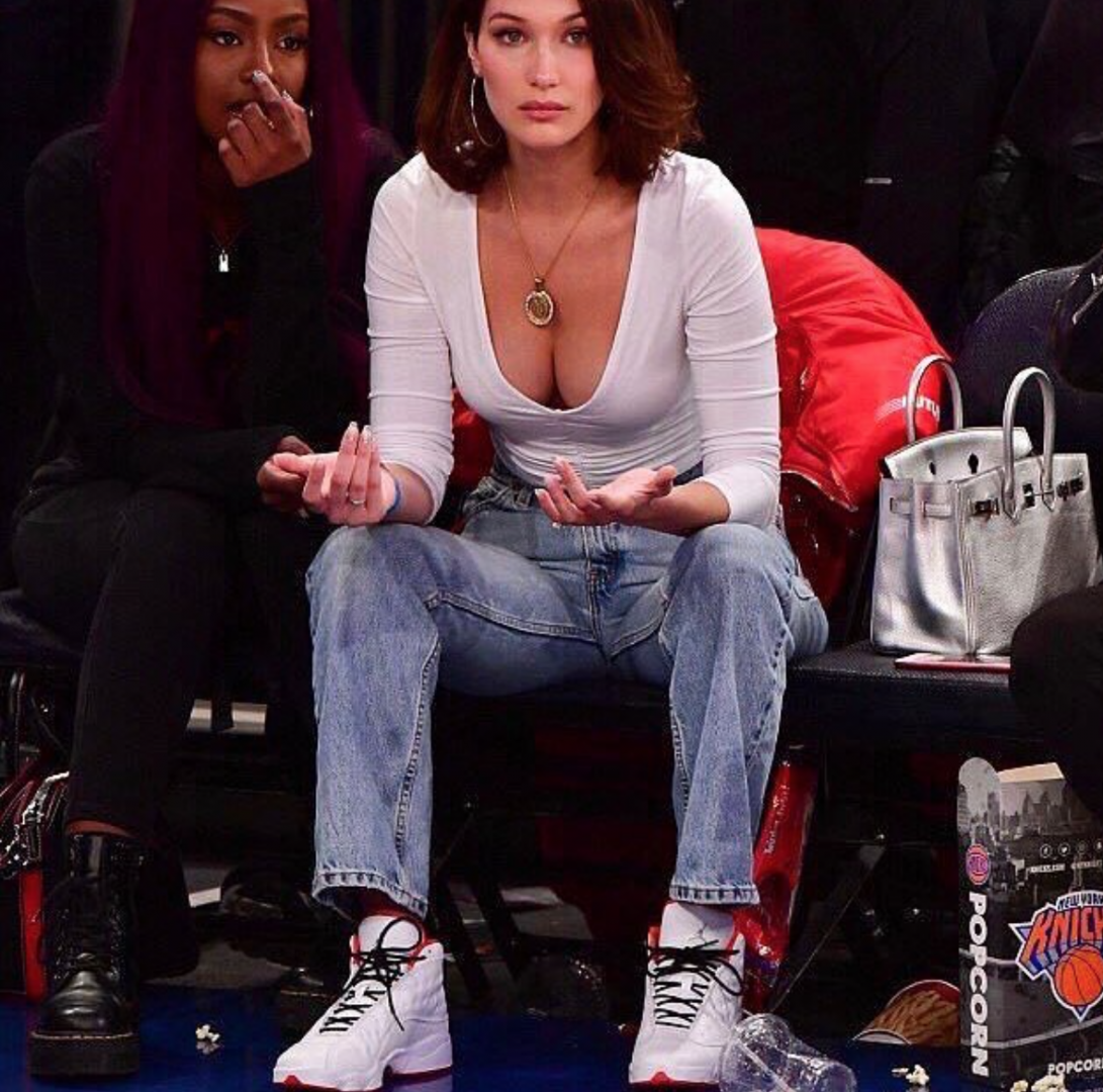 Bella Hadid'in NBA Heyecanı