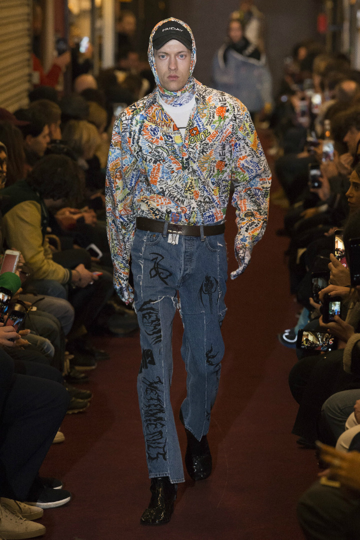 Vetements 2018-19 Sonbahar/Kış