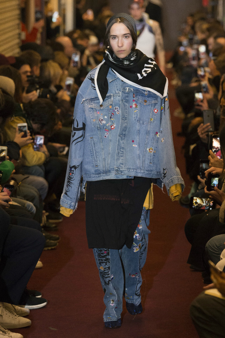 Vetements 2018-19 Sonbahar/Kış