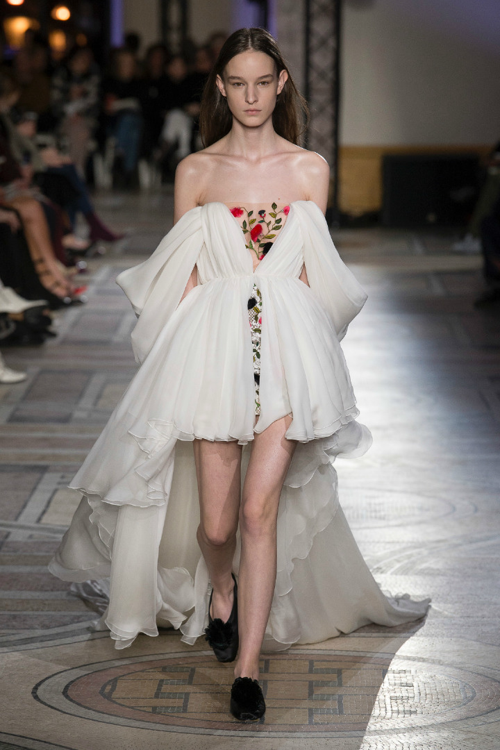 Giambattista Valli 2018 İlkbahar/Yaz Couture