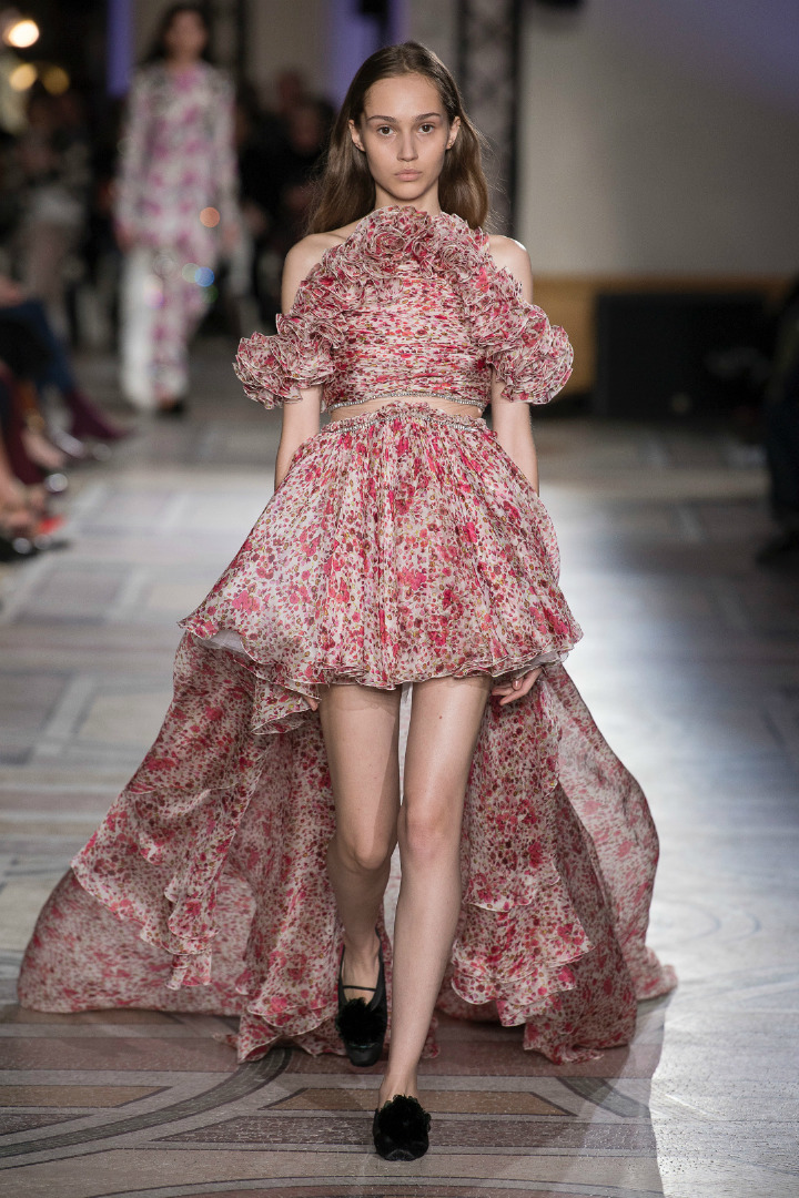 Giambattista Valli 2018 İlkbahar/Yaz Couture