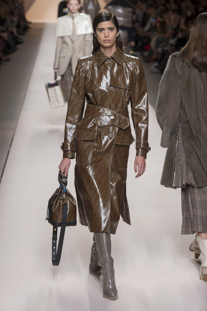 Fendi 2018-19 Sonbahar/Kış