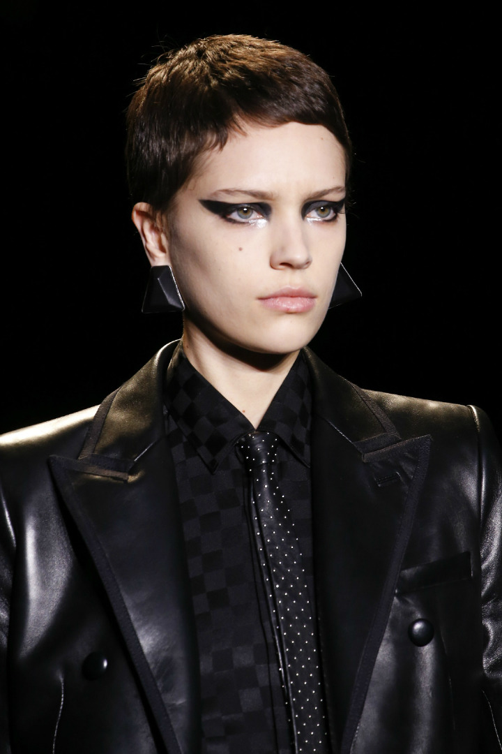 Paris Moda Haftasından Dikkat Çeken Güzellik Anları chanel