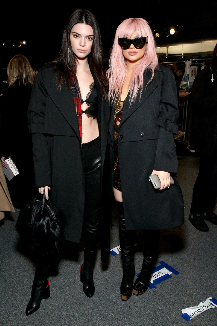 Kendall ve Kylie'nin Zıt Kutuplardaki Stilleri