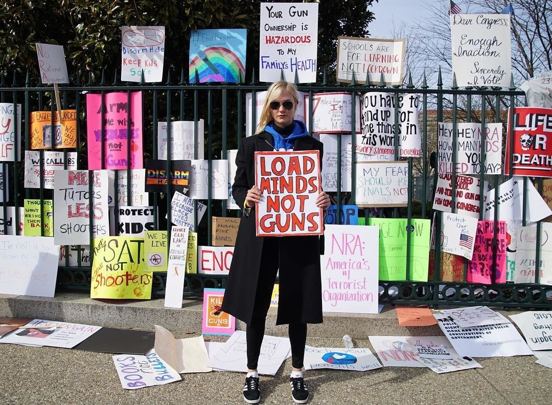 March for Our Lives: Ünlüler Silahlanmaya Karşı Bir Arada!