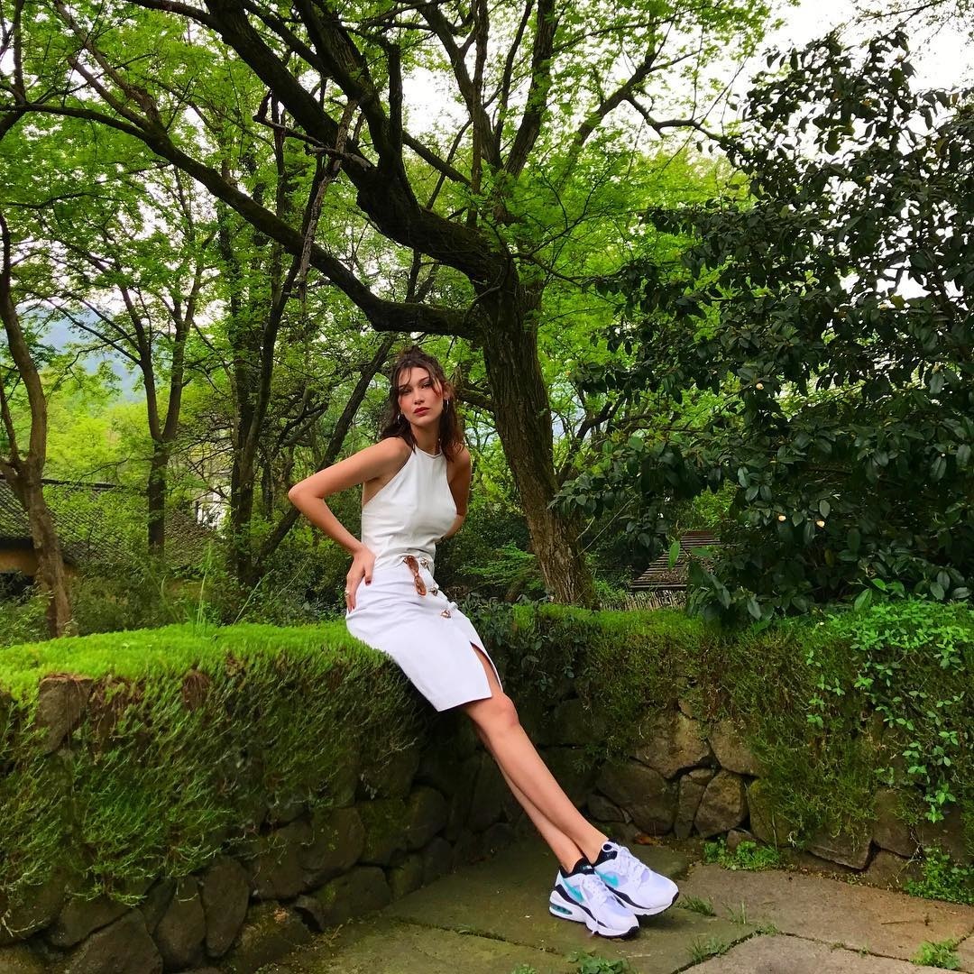 Gala Gonzalez'den Linda Tol'a Haftanın Moda Instagramları