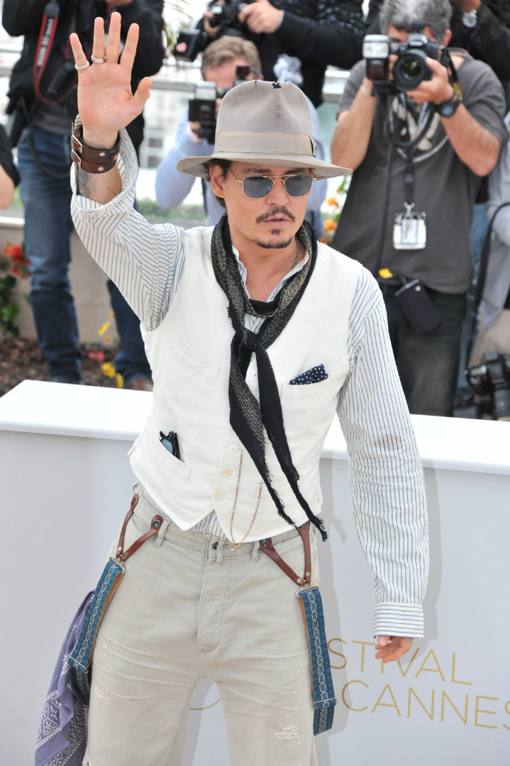 Johnny Depp'in İkonik Cannes Anları