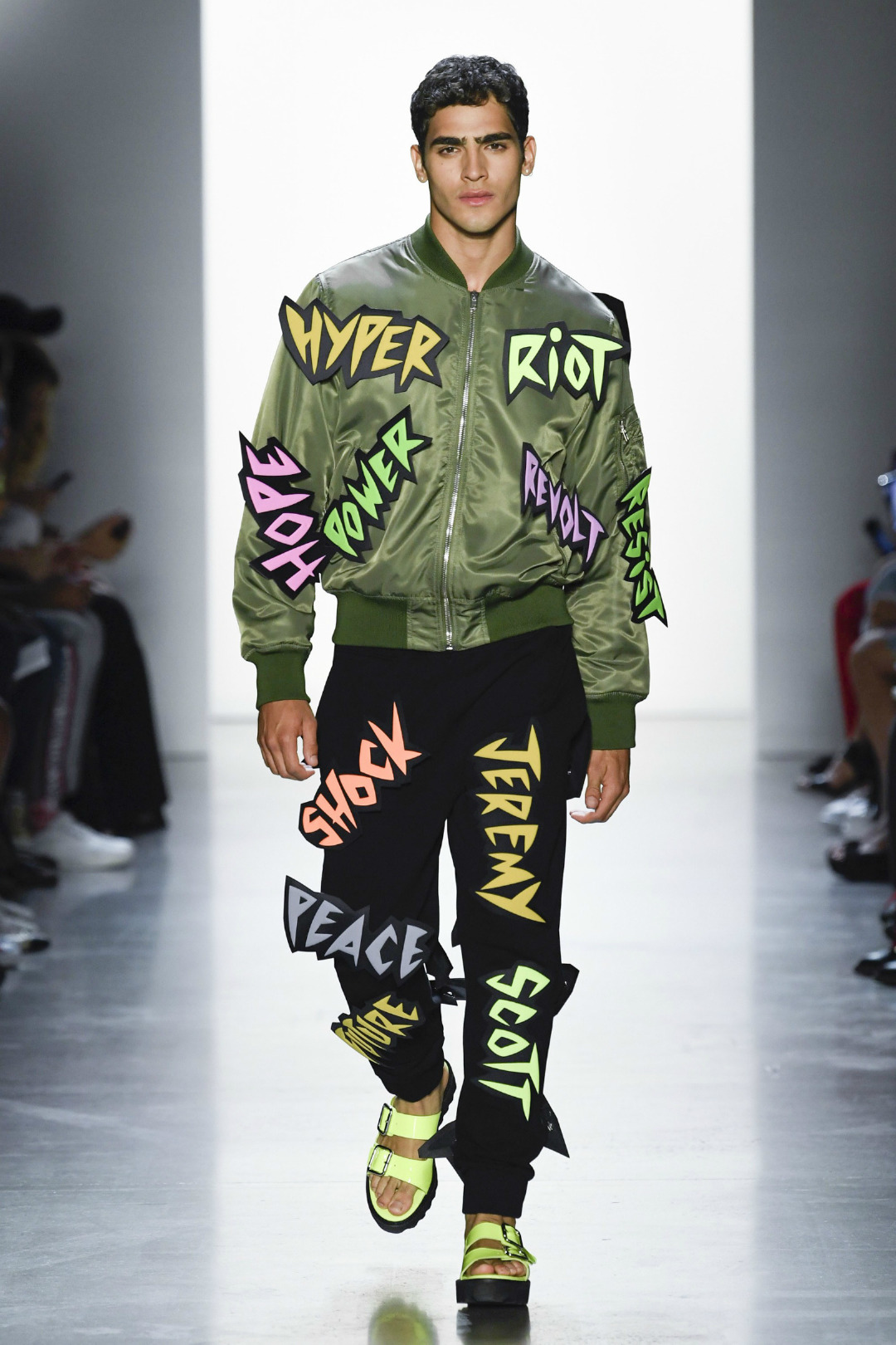 Jeremy Scott 2019 İlkbahar/Yaz