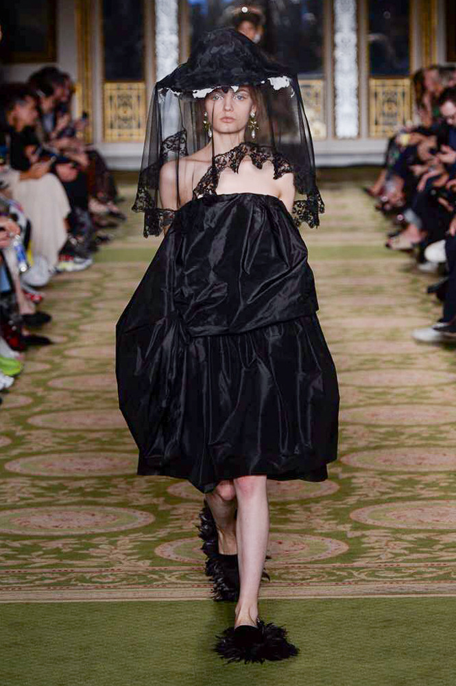 Simone Rocha 2019 İlkbahar/Yaz