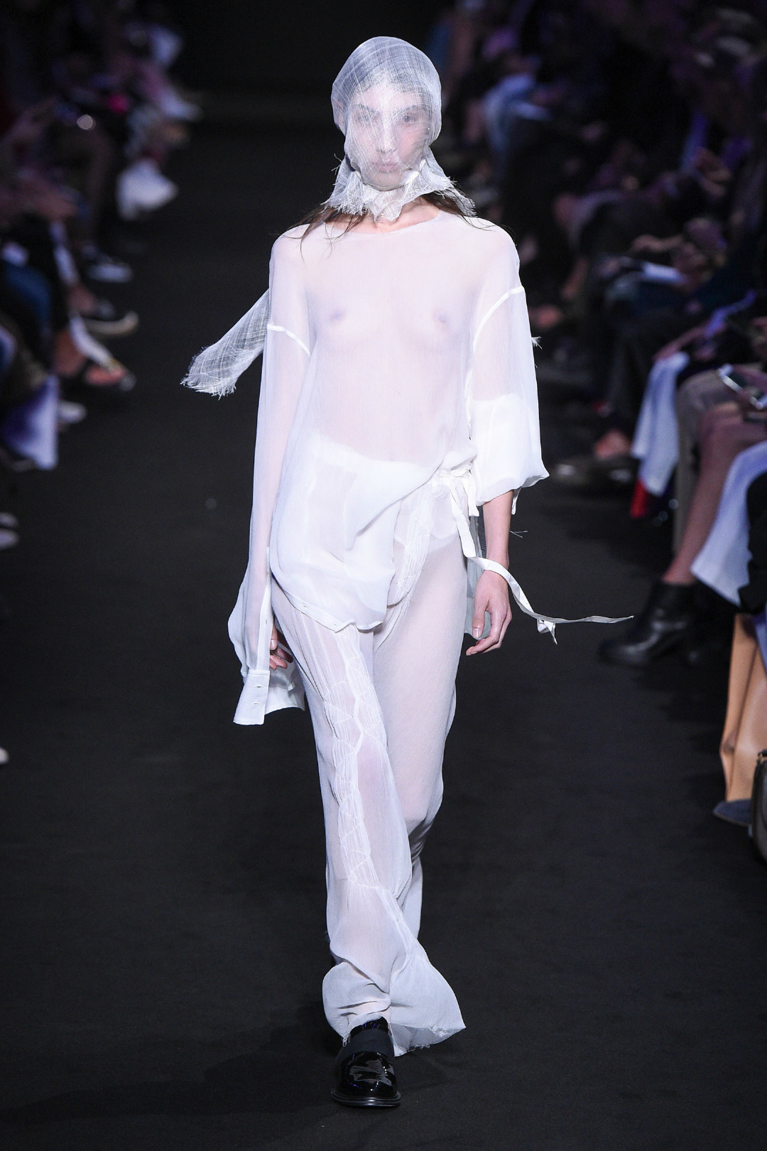 Ann Demeulemeester 2019 İlkbahar/Yaz