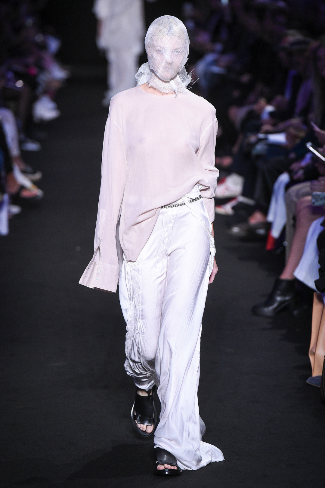 Ann Demeulemeester 2019 İlkbahar/Yaz