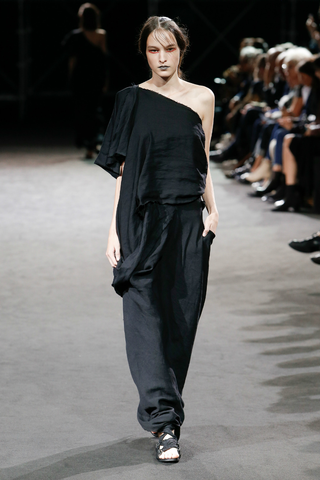 Yohji Yamamoto 2019 İlkbahar/Yaz