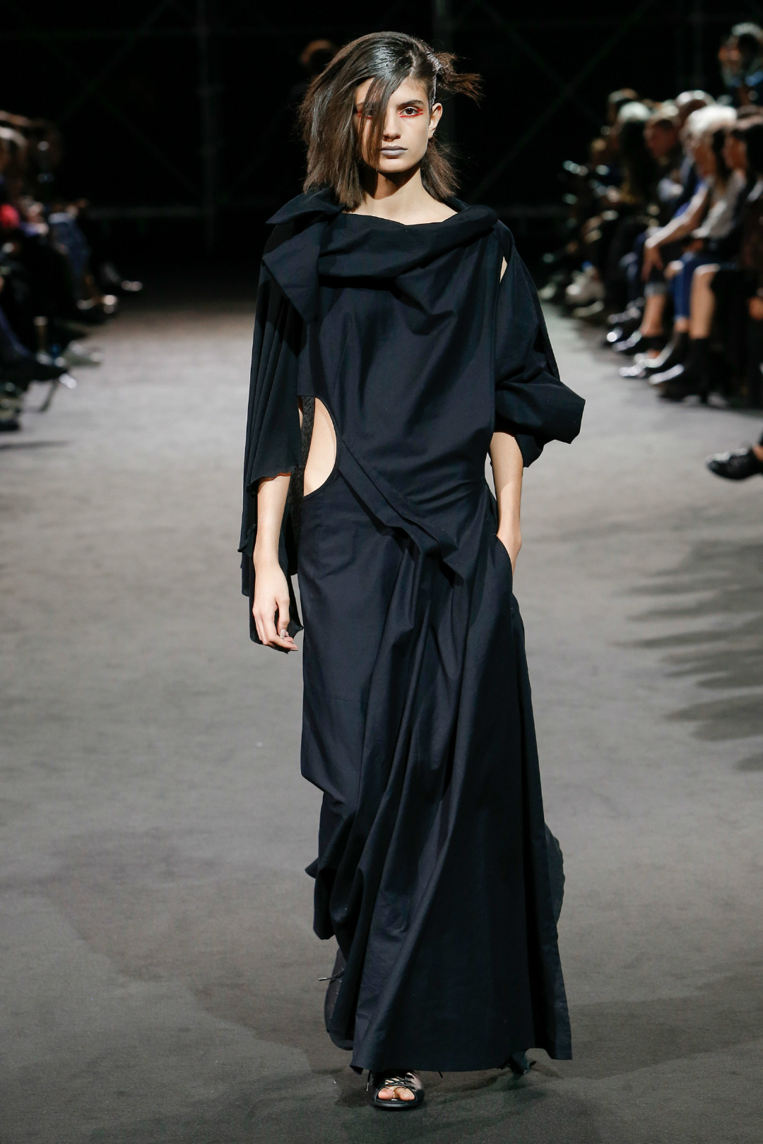 Yohji Yamamoto 2019 İlkbahar/Yaz