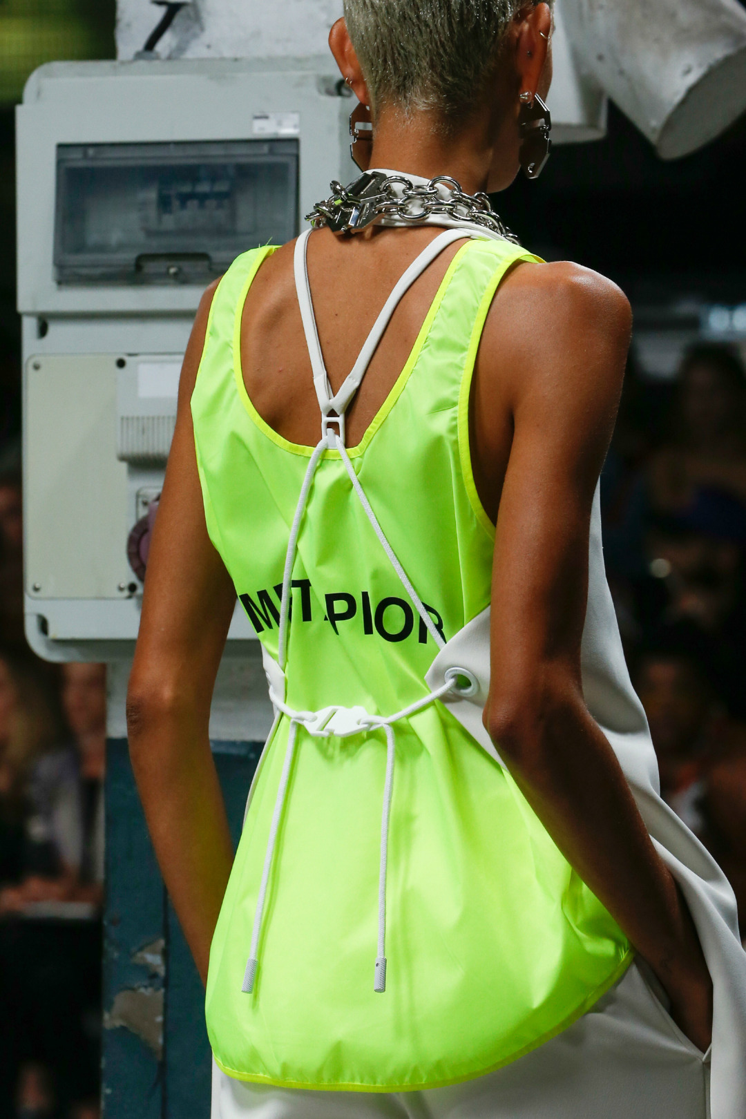 Off-White 2019 İlkbahar/Yaz Detay