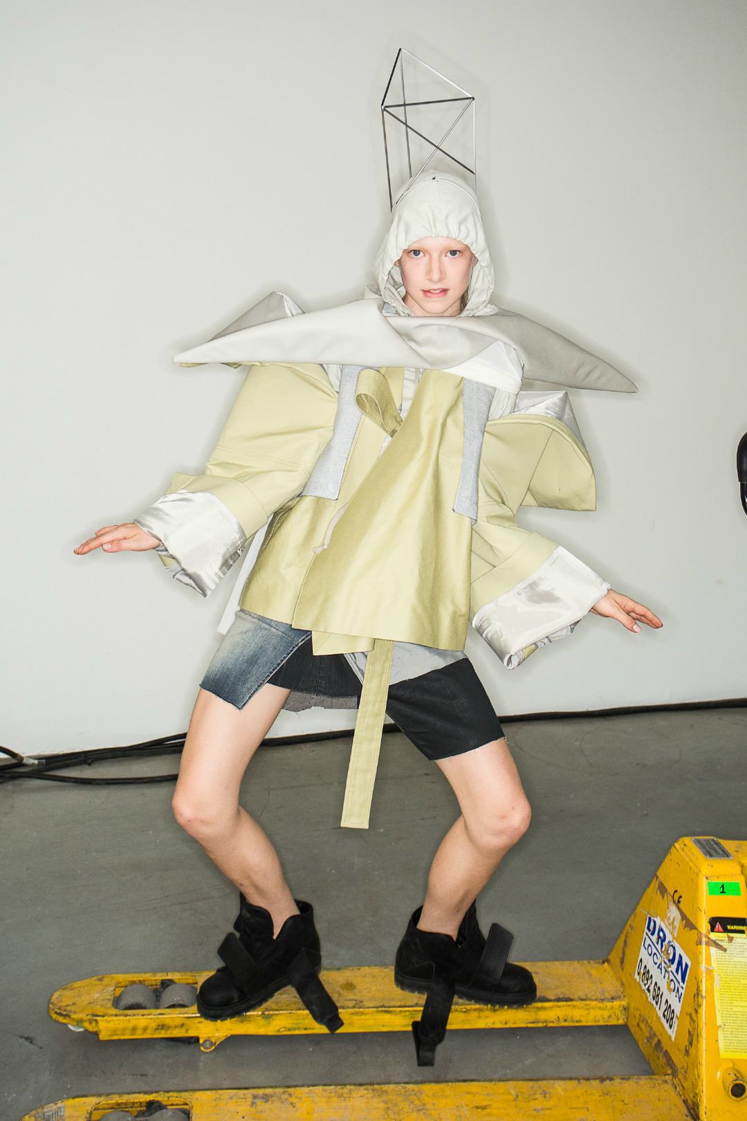 Rick Owens 2019 İlkbahar/Yaz Defile Arkası