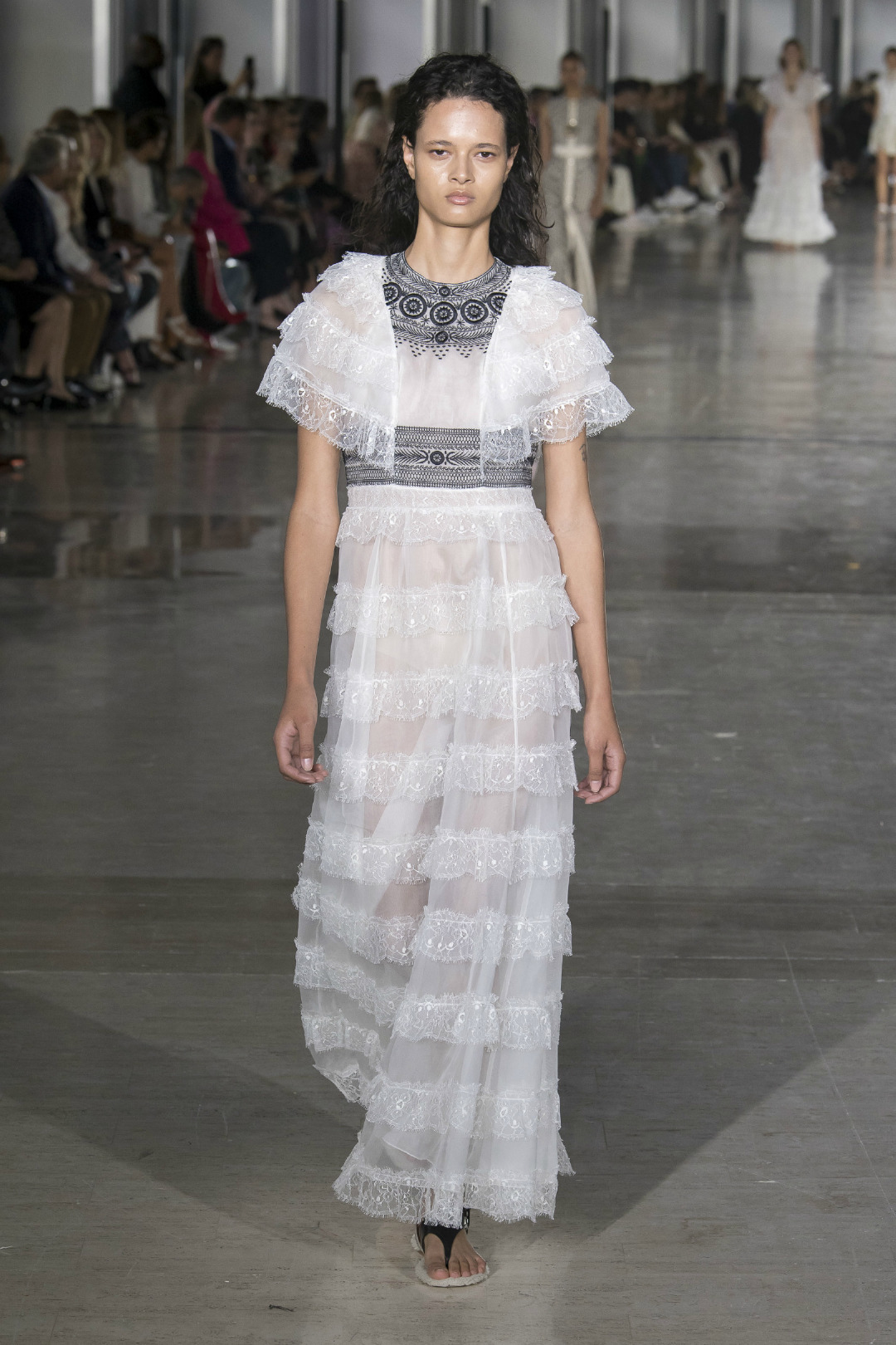 Giambattista Valli 2019 İlkbahar/Yaz