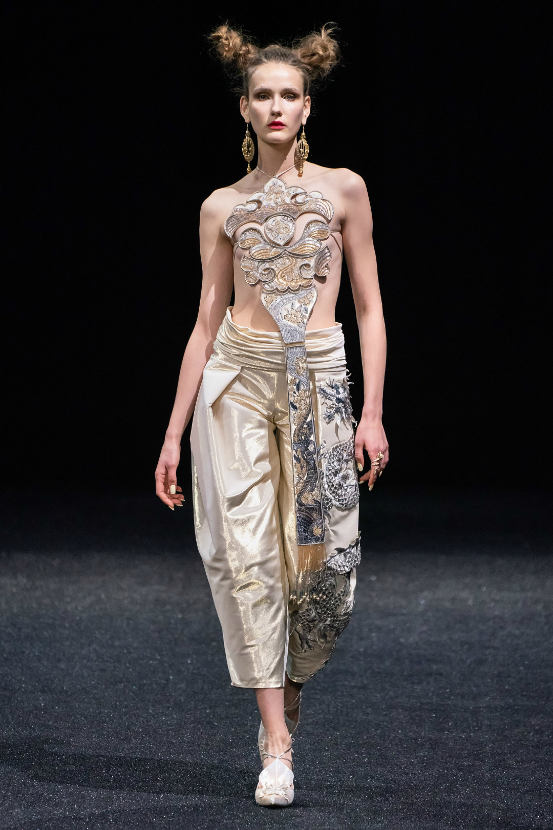 Guo Pei 2019 İlkbahar/Yaz Couture