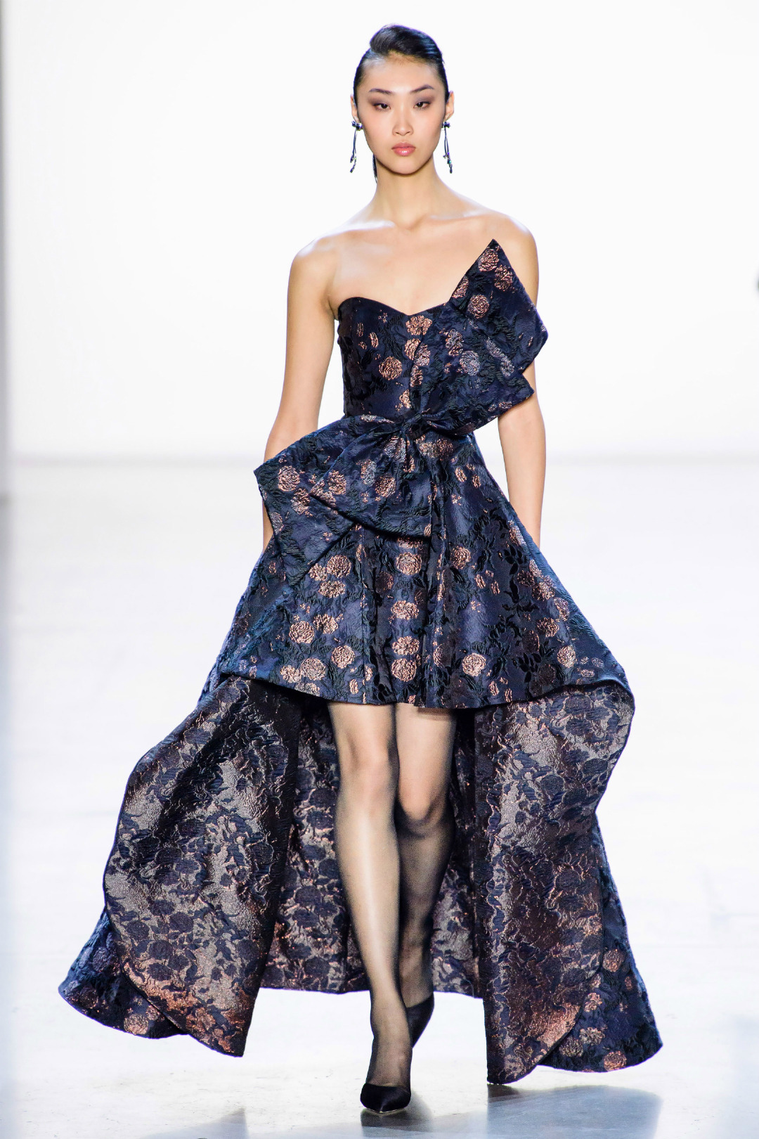 Badgley Mischka 2019-20 Sonbahar/Kış