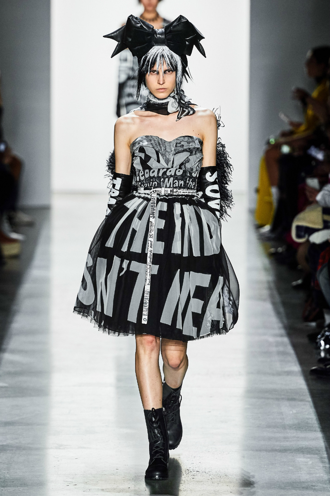 Jeremy Scott 2019-20 Sonbahar/Kış