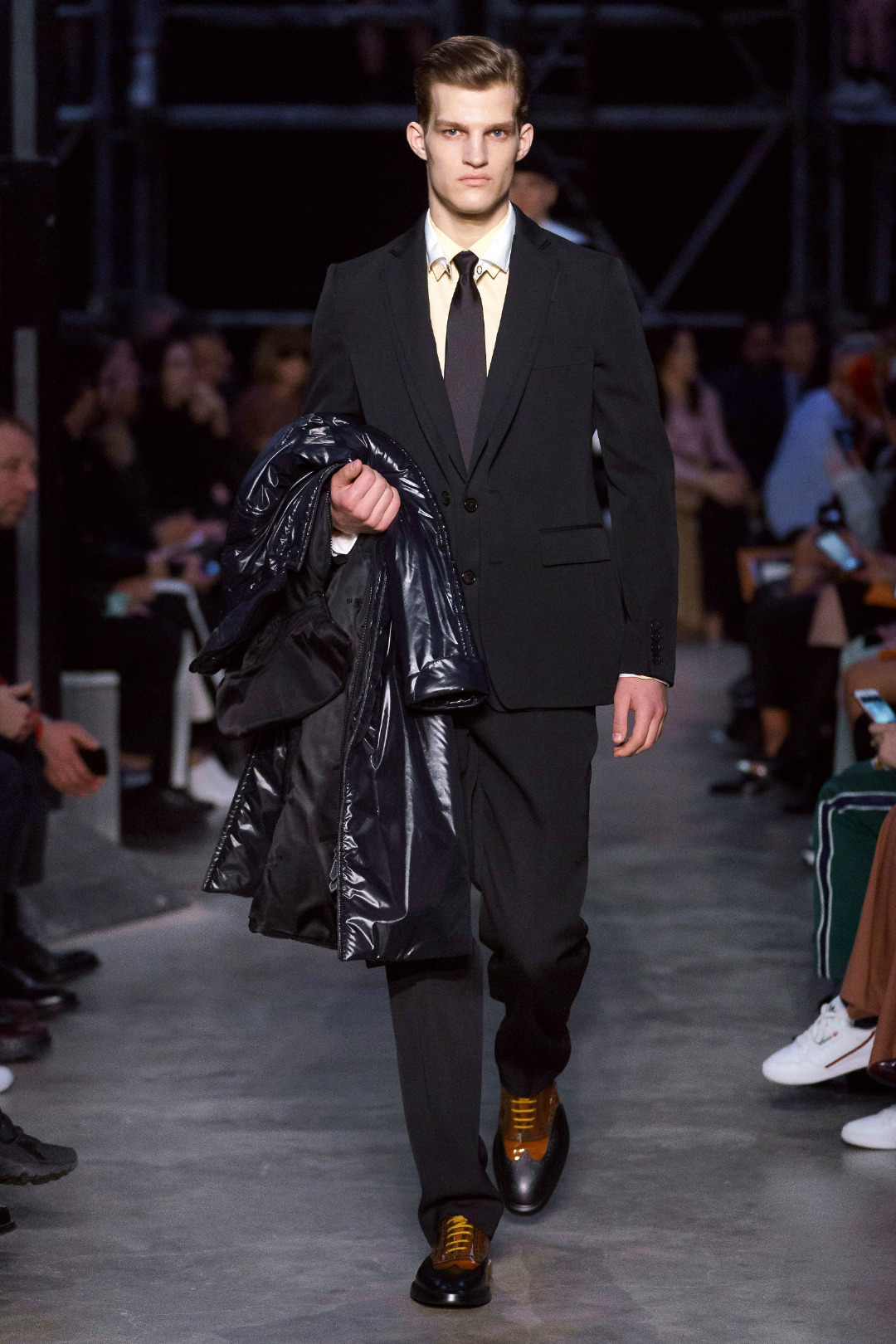 Burberry 2019-20 Sonbahar/Kış