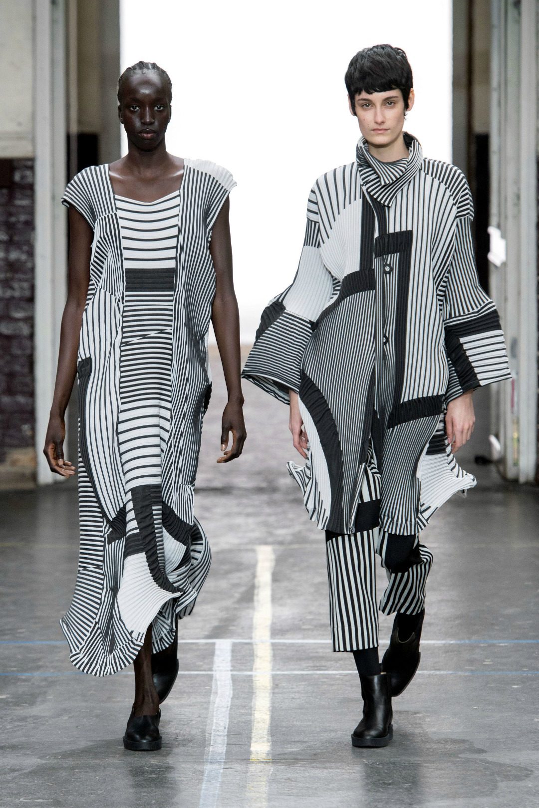 Issey Miyake 2019-20 Sonbahar/Kış