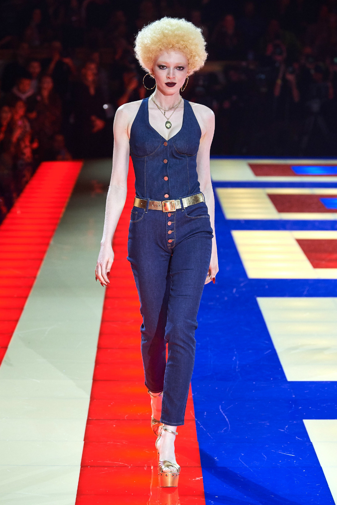 Tommy Hilfiger 2019 İlkbahar/Yaz