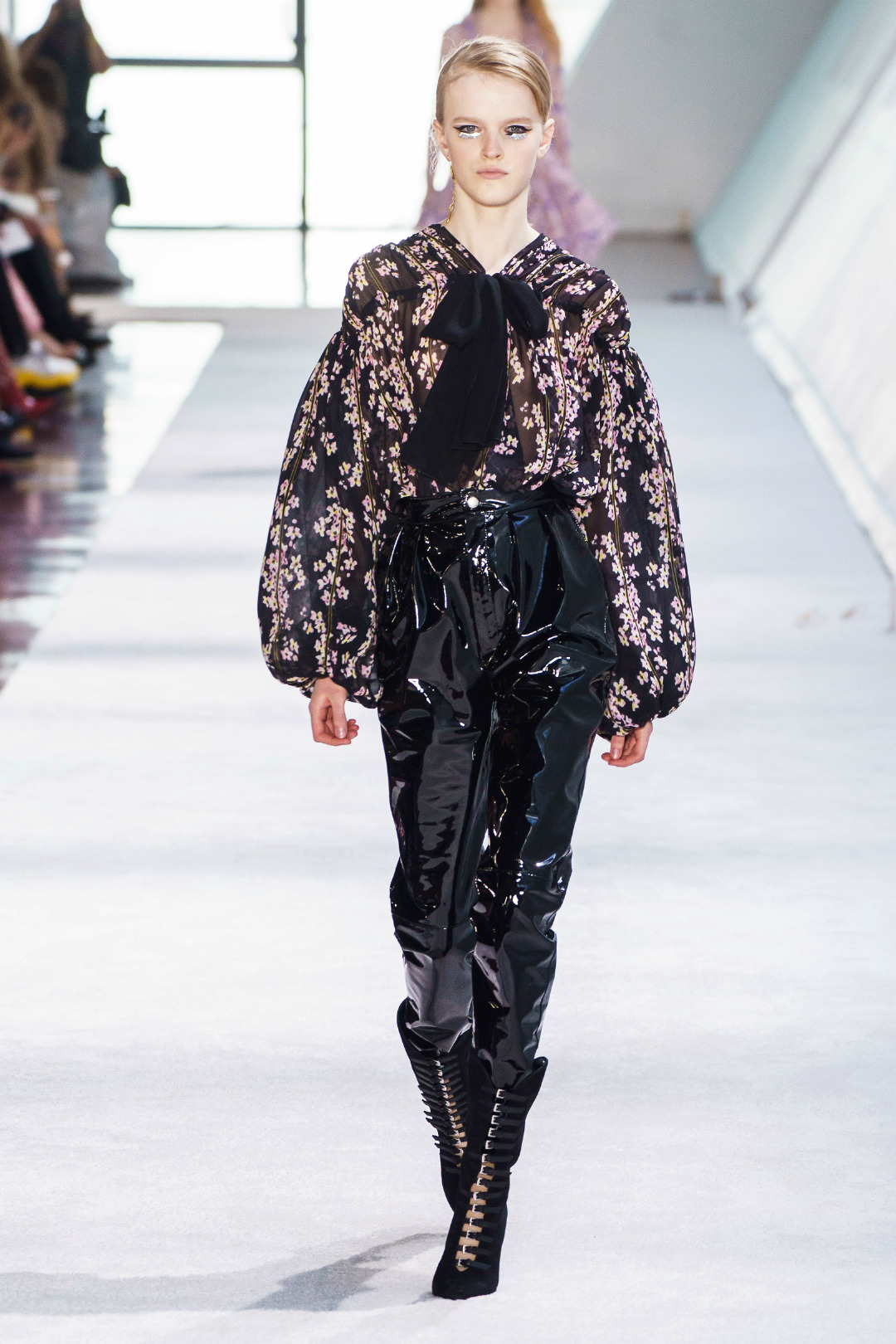 Giambattista Valli 2019-20 Sonbahar/Kış