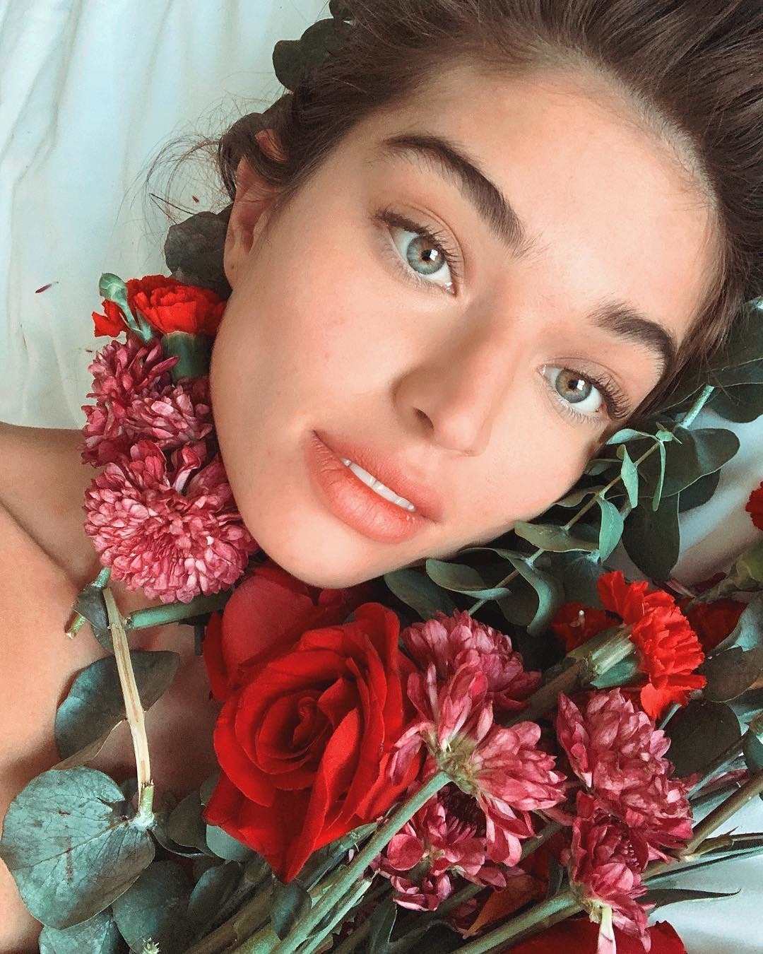 Kaia Gerber'den Georgia Fowler'a Haftanın Güzellik Instagramları