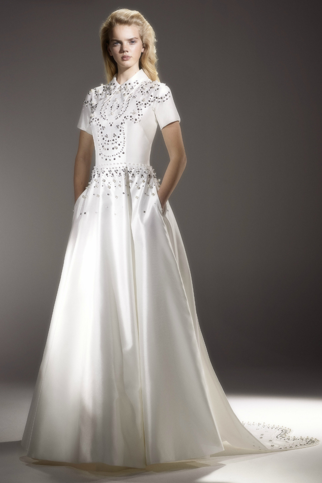 Viktor & Rolf 2020 İlkbahar/Yaz Gelinlik