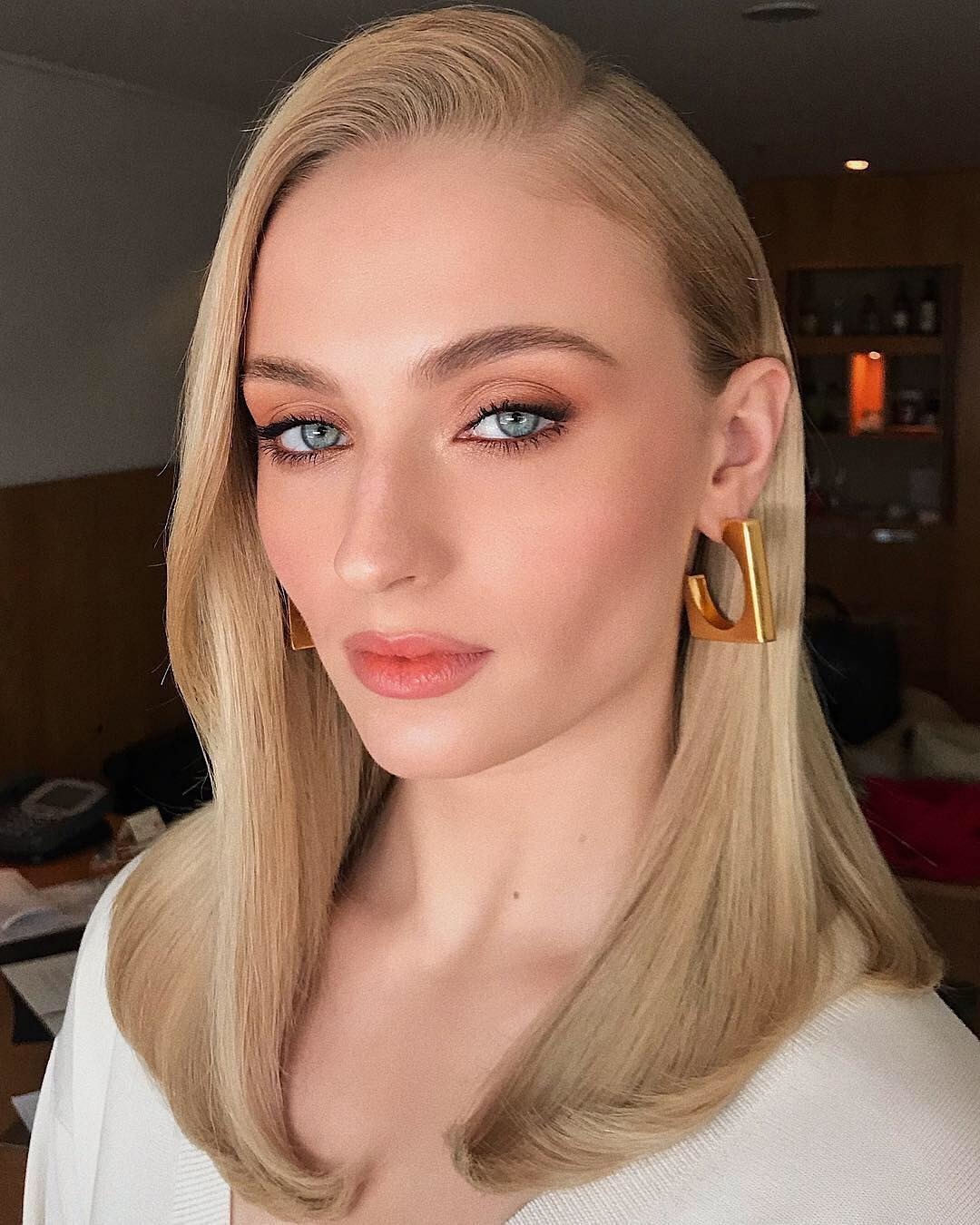 sophie turner