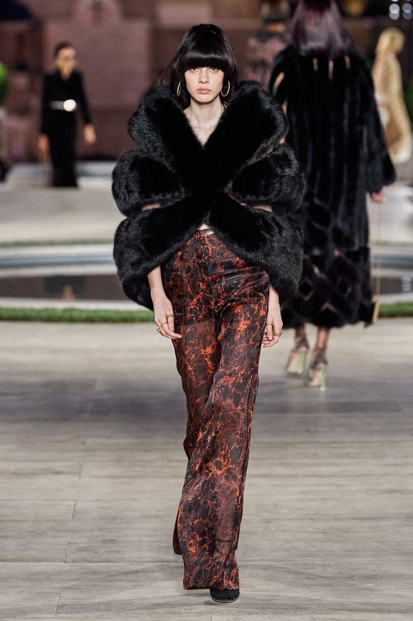 Fendi 2019-20 Sonbahar/Kış Couture