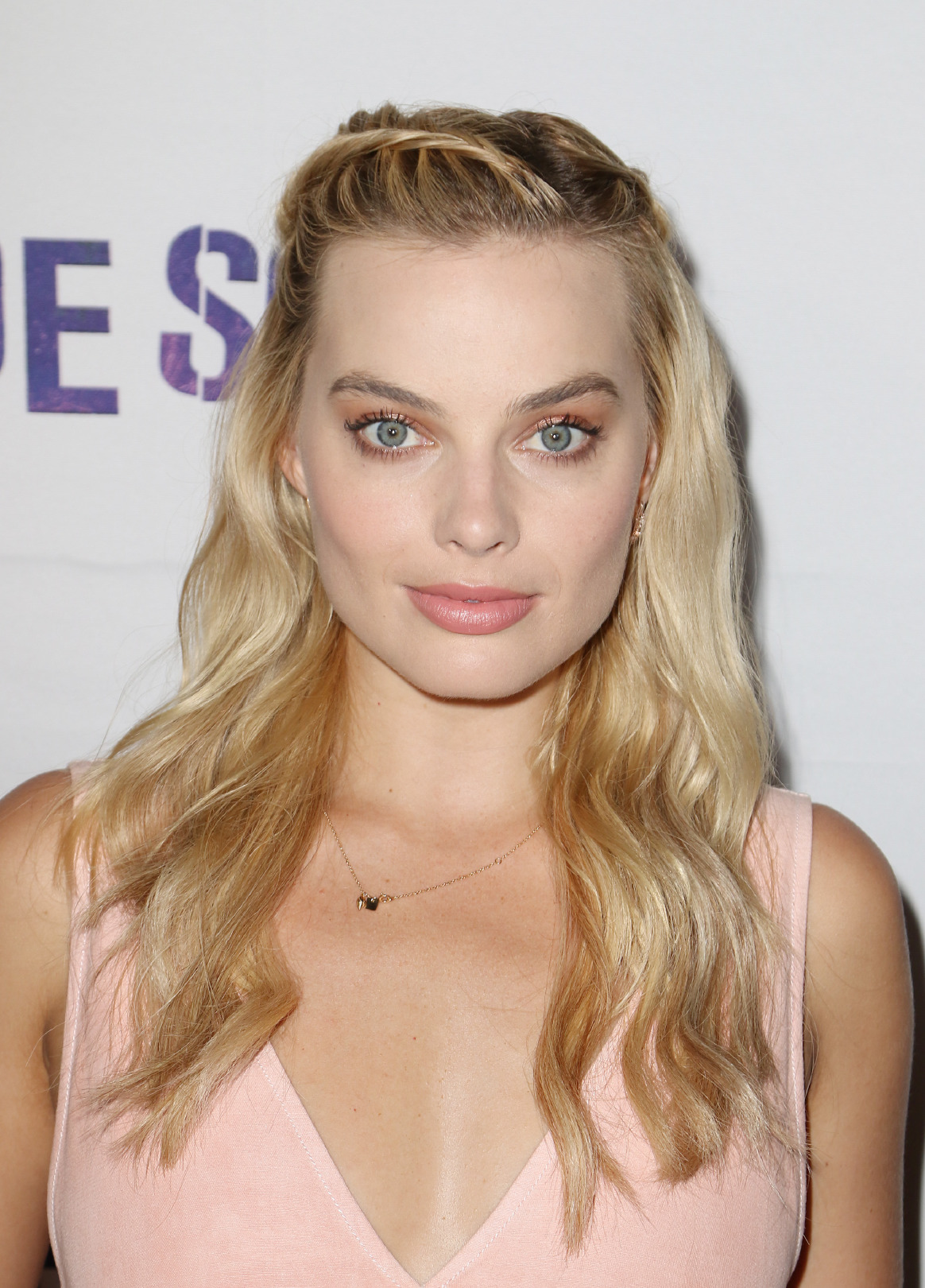 Stil ve Güzellik Dosyası: Margot Robbie